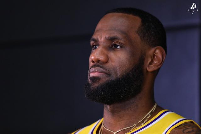 法国球员在NBA中崭露头角，成为国际力量